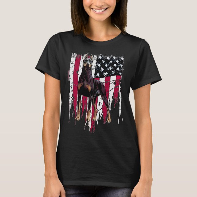Camiseta Doberman Pinscher American Flag Usa Incrível (Frente)
