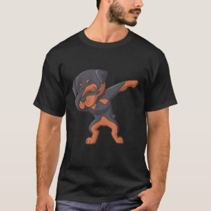 Camiseta Doberman Pinscher Dabbing Puppy