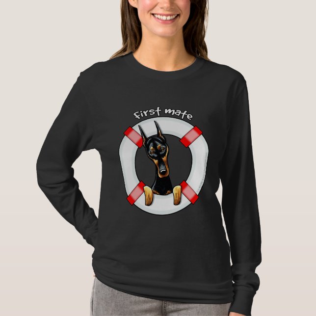 Camiseta Doberman Pinscher First Mate (Frente)