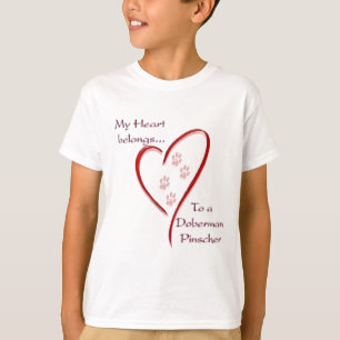 Camiseta Doberman Pinscher Hearts Pertence
