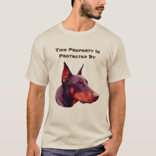 Camiseta Doberman Pinscher Protegido Pela Funny