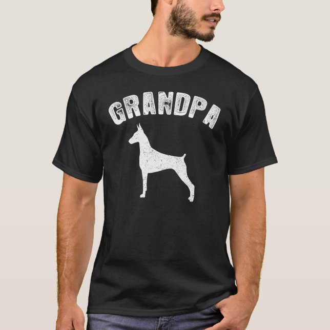 Camiseta Doberman Pinscher Vovô Matando Família (Frente)