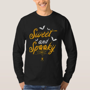 Camiseta Doce E Assustador Truque Ou Tratamento Assustador