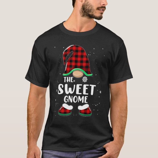 Camiseta Doce Gnomo Buffalo Xadrez Matching Family Christma (Frente)