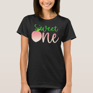 Camiseta Doce Um Pêssego - Fruta de Verão de 1 ano