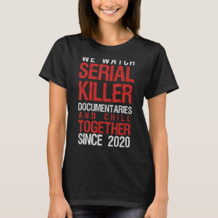Camiseta Documentários do Assassino Serial Casal 2020