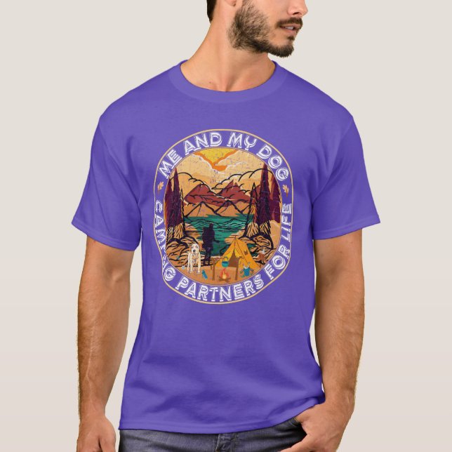 Camiseta Dog Lover Man and His Dog Best Camping Partners fa (Frente)