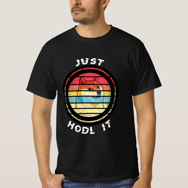 Camiseta Dogecoin Just Hodl It Retro Design (Frente)