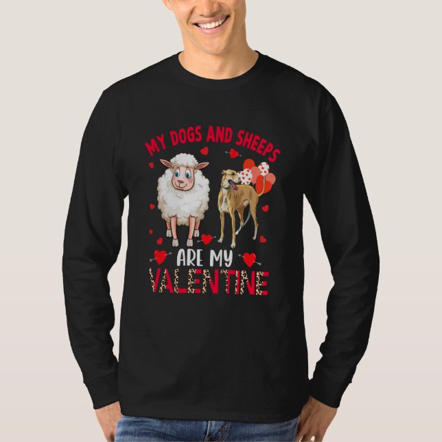 Camiseta Dogs And Sheeps Are My Valentine Whippet With Shee (Frente)