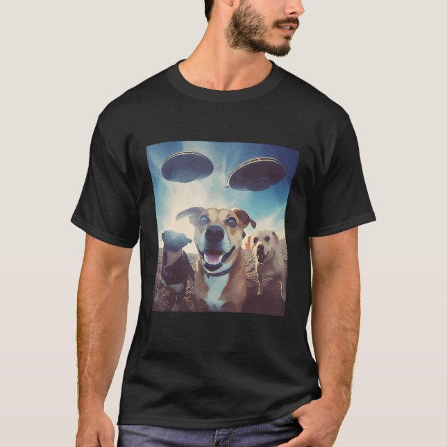 Camiseta Dogs Selfie with UFOs for Dog  and UFO (Frente)