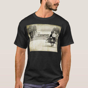 Camiseta Dois Amish Buggies Sepia Rural Road