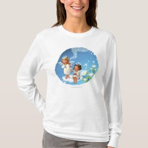 Camiseta Dois anjos que sentam-se nas nuvens