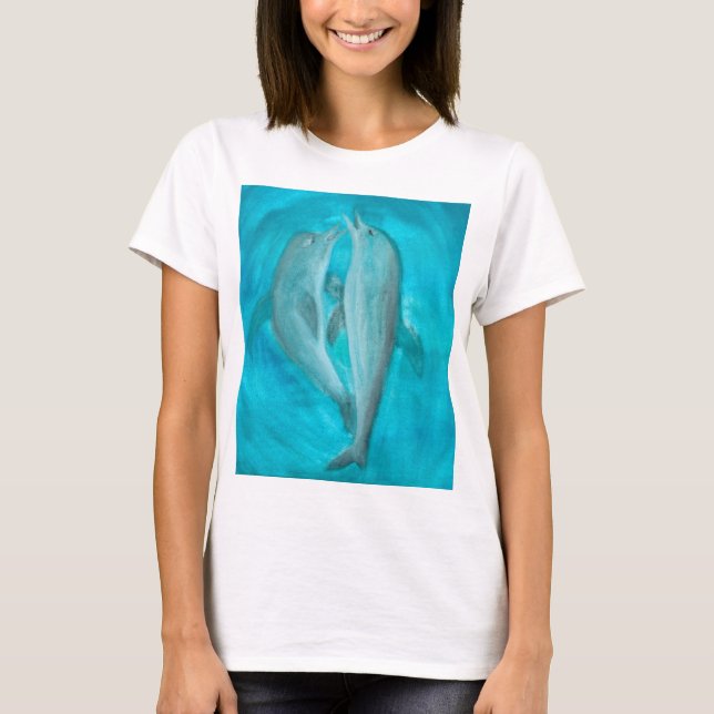 Camiseta Dois golfinhos jogando selvagens e livres no ocean (Frente)