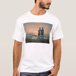 Camiseta Dois homens pelo mar