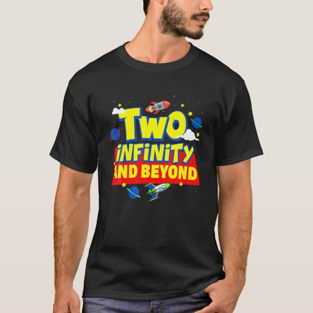 Camiseta Dois Infinitos E Depois Do Aniversário 2 Anos Meni (Frente)