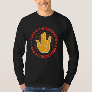 Camiseta Dois Nos Pensamentos Um Nas Orações Surpreendente