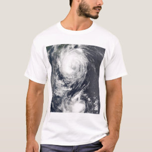 Camiseta Dois sistemas do tufão que aproximam o Extremo