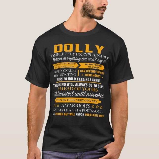 Camiseta DOLLY completamente inexplicável (Frente)