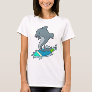 Camiseta Dolpin como Surfer com Surfboard