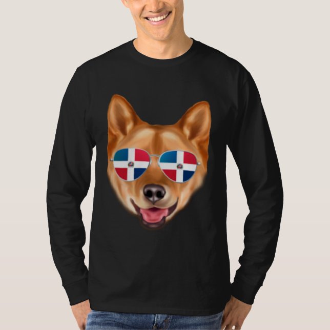 Camiseta Dominican Republic Flag Finnish Spitz Dog Pocket (Frente)