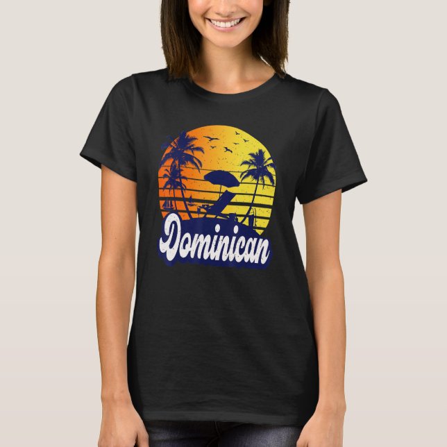 Camiseta Dominican Republic Sunset Beach Retro (Frente)