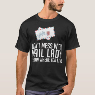 Camiseta Don Mess Com O Trabalhador Do Correio