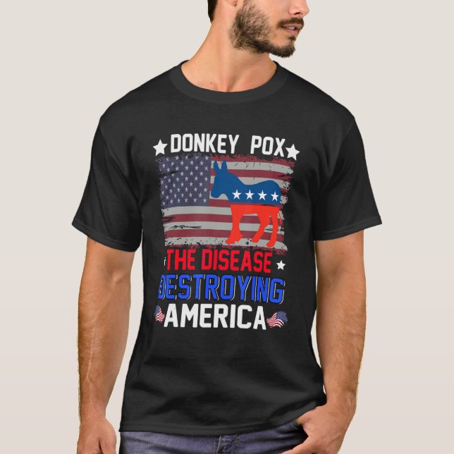 Camiseta Donkey Pox Doença Destruindo Bandeira Americana (Frente)