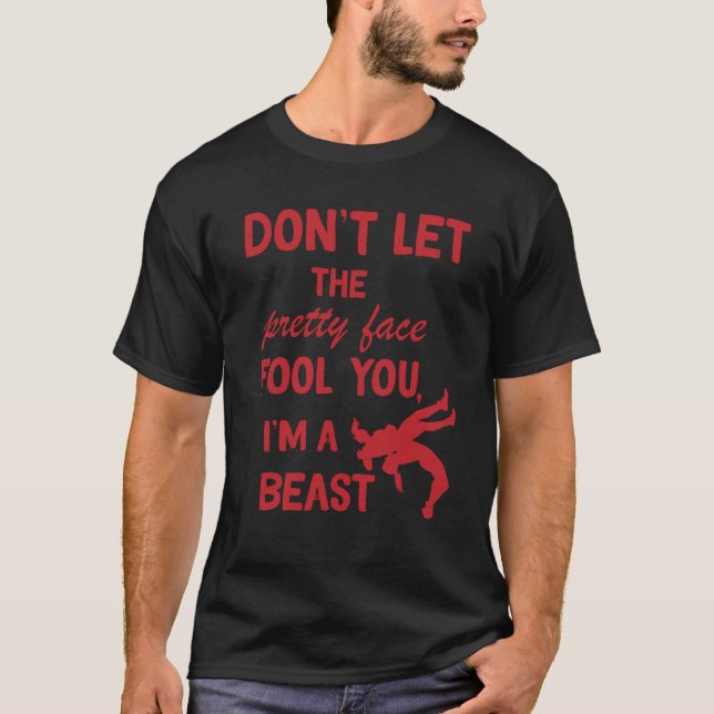 Camiseta don't let the pretty face fool you wrestling girls (Frente)