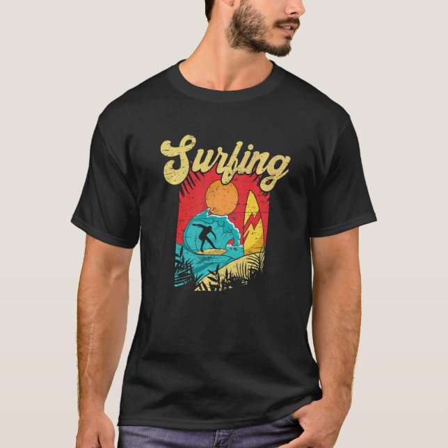 Camiseta Don't Stop Surfing Extreme Sports Sea Waves Surfer (Frente)