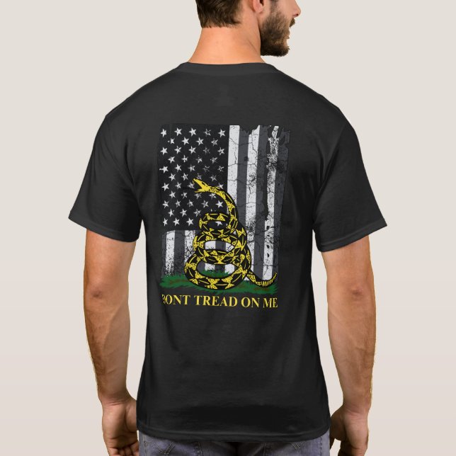 Camiseta DONT TREAD DE MIM Gadsden Cobra (Verso)