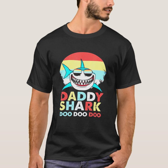 Camiseta Doo Doo Doo do Shark do pai (Frente)