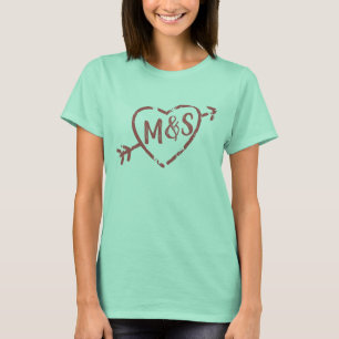 Camiseta Doodle Heart Monogrammed