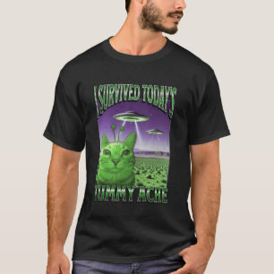Camiseta Dor de Barriga de Hoje Funny Alien Cat Meme Bootle