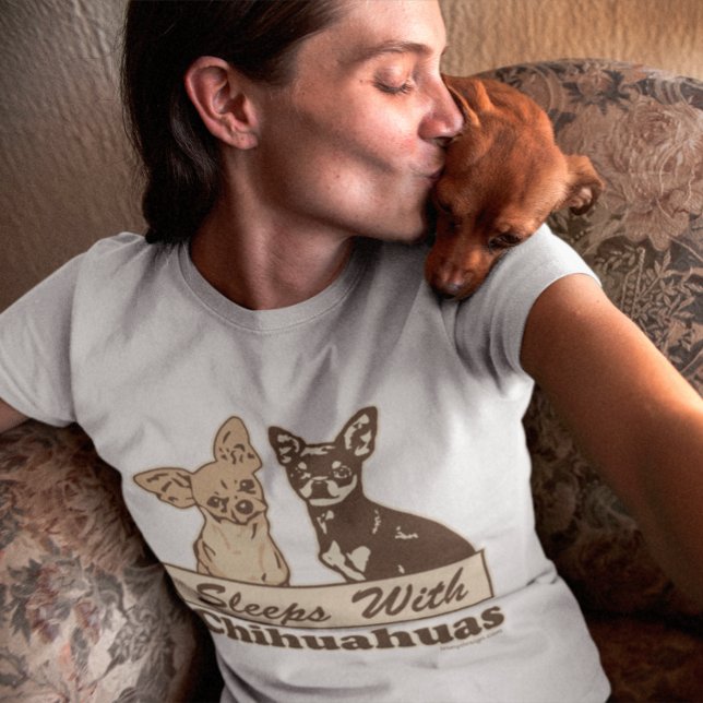 Camiseta Dorme com cães Chihuahuas (Criador carregado)