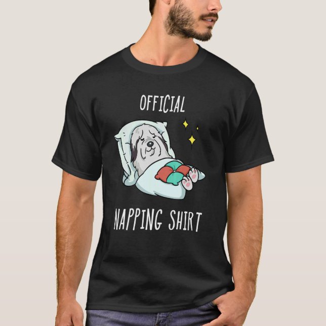 Camiseta Dormindo velho pastor inglês pijamas (Frente)