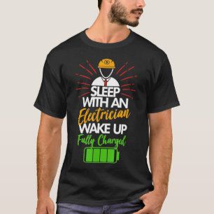 Camiseta Dormir Com Um Acordar Elétrico Completamente Carre
