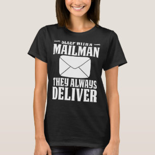 Camiseta Dormir Com Um Correio Postal Trabalhador Funny Pos