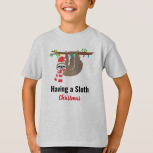 Camiseta Dormir no Natal Sloth de um galho