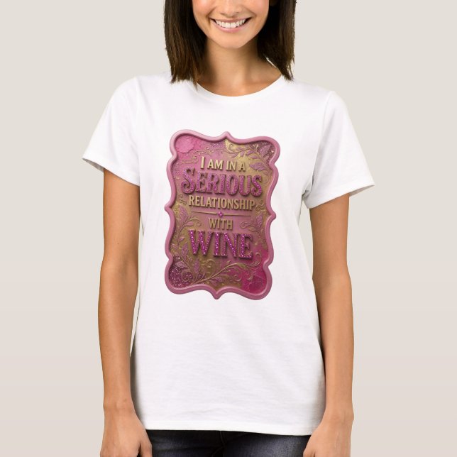 Camiseta Dourada EU ESTOU NUM RELACIONAMENTO SÉRIO (Frente)