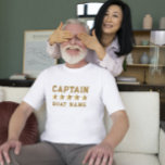 Camiseta Dourado texto personalizado de 3-D estrelas Design<br><div class="desc">Design náutica com tom simples de ouro,  capitão e nome do barco com estrelas douradas 3D. Simples design elegante para um capitão de barco.</div>