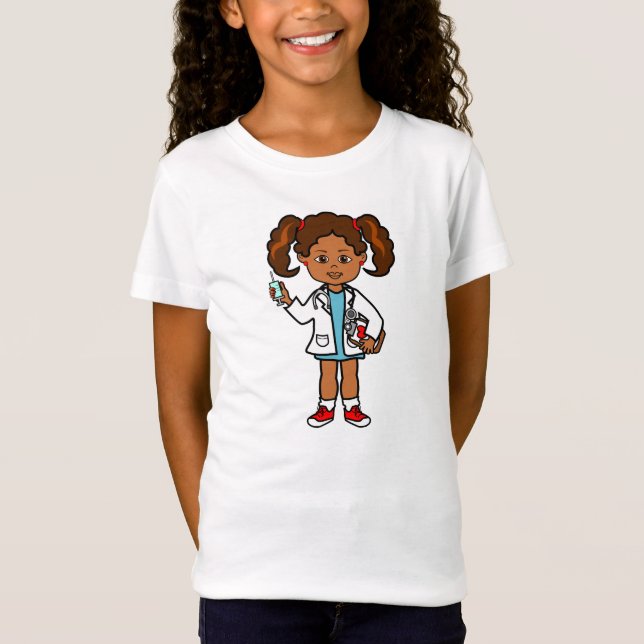 Camiseta Doutor Menina dos desenhos animados com agulha e a (Frente)