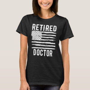 Camiseta Doutor Profissão Aposentada Bandeira Americana