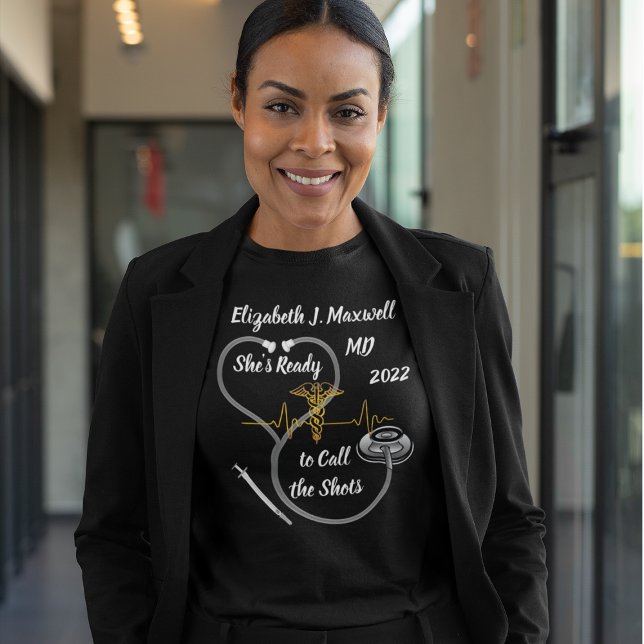 Camiseta Doutor Stetoscope | Ela está pronta para ligar par (Criador carregado)