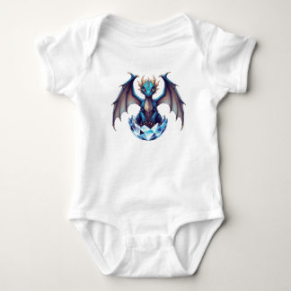 Camiseta Dragão filhote emergindo de ovo de crista