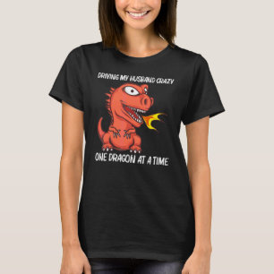 Camiseta Dragão Para Mulheres Mãe Criatura Respirando Fogo