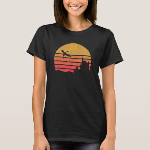 Camiseta Dragão Retro VS Calabouço do Castelo RPG D20 Mestr