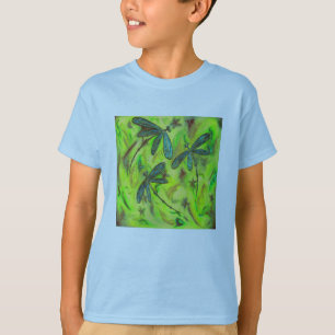 Camiseta Dragões pesados em um céu estrelado