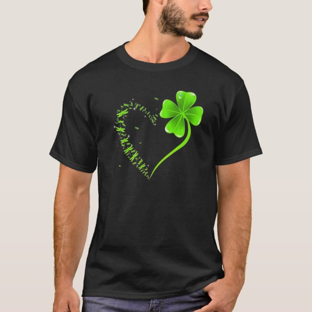 Camiseta Dragonfly heart Shamrock Heart Clover Happy St. Pa (Frente)