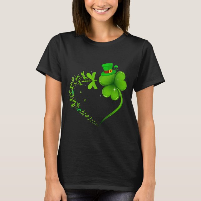Camiseta Dragonfly Irish Shamrock Heart Happy St Patrick's  (Frente)