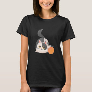 Camiseta Drawn Cute Cat Playing